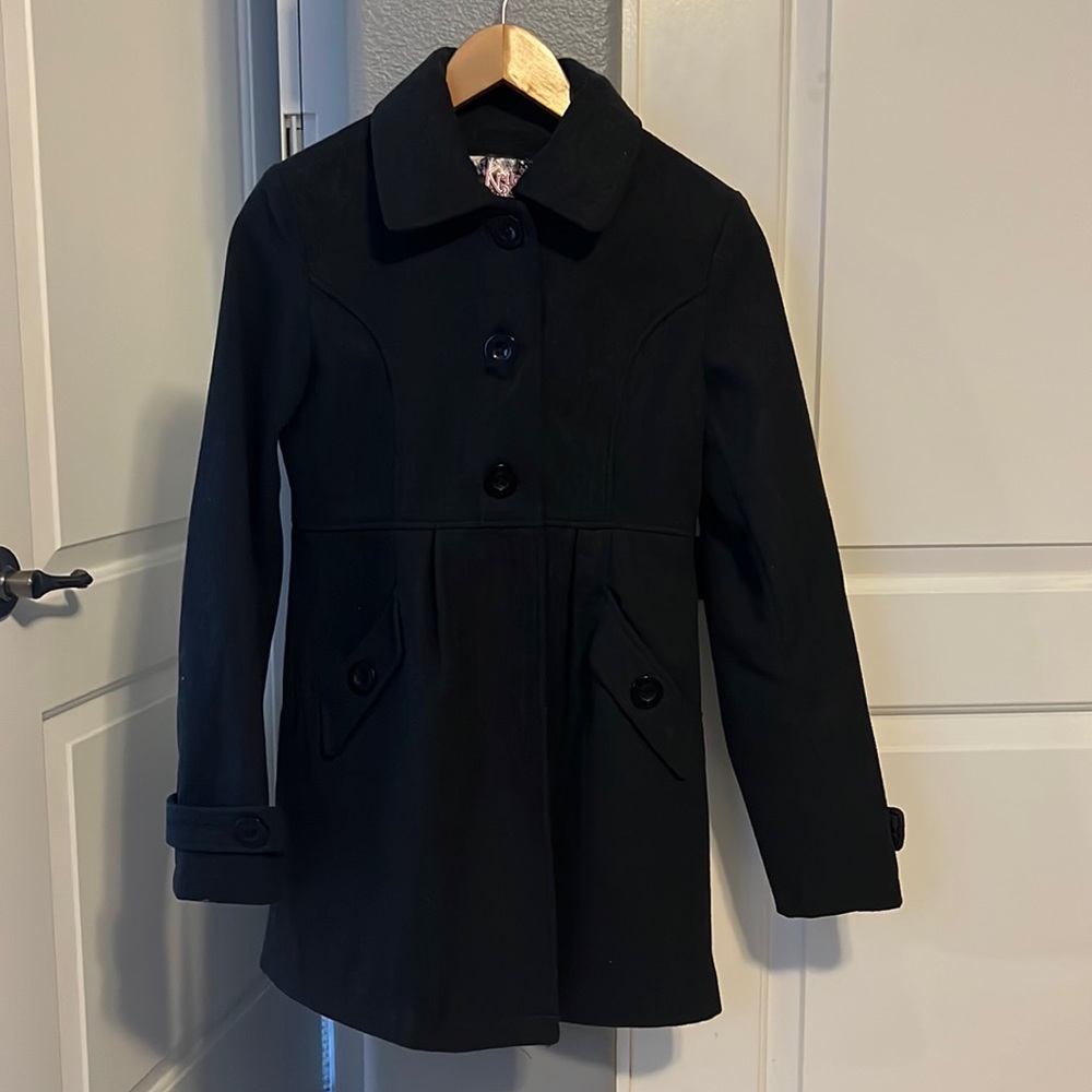 Krush Women's Coat. Gently worn, like new.